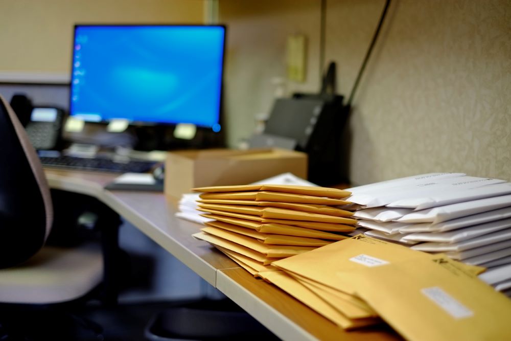Benefits of Adding Mailing Equipment to Your Office Equipment Fleet